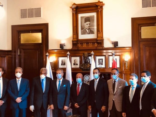 صورة  الأهلي ومصر يوقعان اتفاق شراكة مع طلعت مصطفى لتطوير مشروعات بالرحاب ومدينتي بقيمة 4 مليارات جنيه