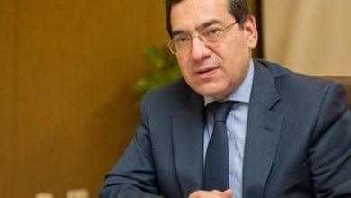 صورة وزير البترول : تشغيل مجمع البنزين عالى الأوكتين بأسيوط بنهاية العام الحالي