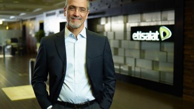 صورة “اتصالات” توفر مستلزمات وقاية طبية لنصف مليون طبيب وممرض