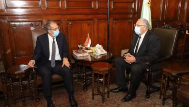 صورة وزيرا الاتصالات وتكنولوجيا المعلومات والزراعة يبحثان استخدام تكنولوجيات الذكاء الاصطناعى فى تطوير قطاع الزراعة 