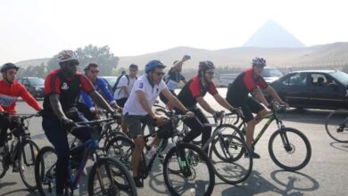 صورة بمناسبة احتفالات أكتوبر…   وزير الرياضة يقود ماراثون الدراجات من المتحف المصري بالتحرير إلى المتحف الجديد بالرماية 