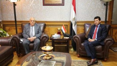 صورة وزير الشباب والرياضة يلتقي رئيس الهيئة العربية للتصنيع 