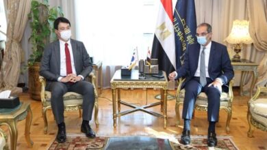صورة وزير الاتصالات يبحث مع سفير كوريا الجنوبية بالقاهرة  التعاون بين البلدين فى مجالات الذكاء الاصطناعى