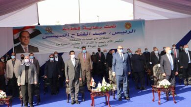 صورة سعفان و4وزراء ومحافظ  القاهرة يطلقون 14 وحدة متنقلة جديدة لتدريب الشباب بالقري والنجوع في إطار مبادرة “حياة كريمة”