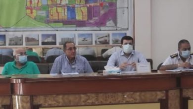 صورة رئيس جهاز “برج العرب الجديدة” يلتقي سكان المدينة لبحث مقترحاتهم وشكاواهم