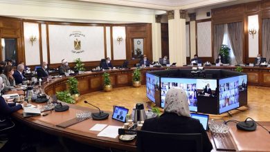 صورة وزيرة الصحة: الانتهاء من تصنيع 5 ملايين جرعة لقاح مضاد لـ “كورونا” .. وتوريد 17 مليون جرعة في سبتمبر