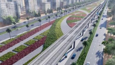 صورة وزير الإسكان يتابع سير العمل بعددٍ من مشروعات الطرق بالمدن الجديدة