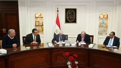 صورة الإسكان تشهد توقيع اتفاقية بين المجتمعات العمرانية ووزارة الداخلية لتشغيل مواقف انتظار السيارات بالمدن الجديدة