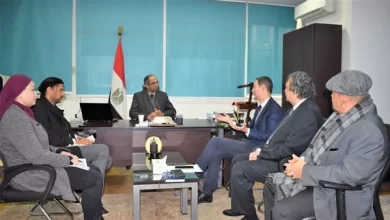 صورة نائب وزير الإسكان يبحث مع وفد الاتحاد الأوروبي سبل تعزيز التعاون مستقبلا في قطاع مياه الشرب