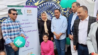 صورة وزير الشباب والرياضة ومستشار الرئيس للمناطق النائية والحدودية ومحافظ مطروح يشهدون تدشين أول وحدة لمبادرة “ريحانة” لتدريب الفتيات من محافظة مطروح