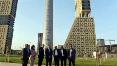 صورة رئيس الوزراء يتفقد الحدائق المركزية “النهر الأخضر” بالعاصمة الإدارية الجديدة