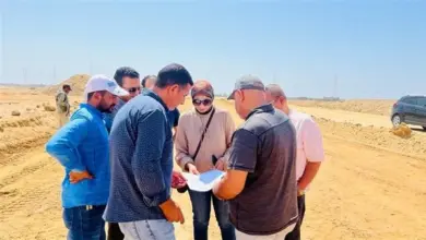 صورة وزير الإسكان يتابع معدلات تنفيذ المشروعات الجارية بالمرحلة العاجلة بمدينة السويس الجديدة