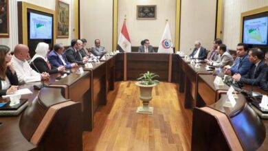 صورة وزير الصحة : إجراء 218 عملية جراحية تخصصية من خلال القافلة الطبية بشمال سيناء