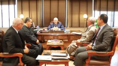 صورة وزير الزراعة يعقد اجتماعًا لبحث آليات تطوير دور  التعاونيات الزراعية لخدمة المزارعين وتعظيم دورها في النهضة التي تشهدها مصر حاليًا فى مجال الزراعة
