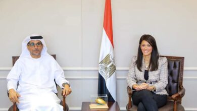 صورة وزيرة التعاون الدولي تعقد اجتماعًا ثنائيًا مع رئيس اللجنة التنفيذية لمكتب أبوظبي للصادرات (أدكس) لبحث تعزيز التعاون المستقبلي