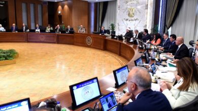 صورة رئيس الوزراء يؤكد أهمية الرسائل  خلال افتتاح الرئيس المؤتمر العالمي للسكان والصحة والتنمية ٢٠٢٣
