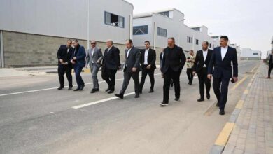 صورة وزير الصناعة يتفقد منطقة الـ100 مصنع للمنتجات تامة الصنع ومنطقة الـ17 هنجر والمركز التكنولوجي بالروبيكي