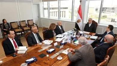 صورة وزير الإسكان يكلف بتطوير شركة التعمير لخدمات الصيانة لتوسيع نشاطها في المناطق الذكية