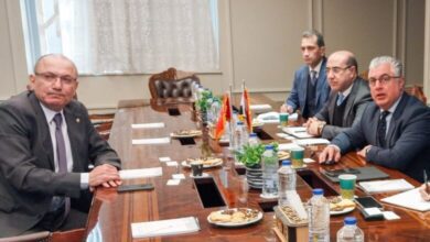 صورة رئيس اقتصادية قناة السويس : مباحثات حول تواجد منطقة صناعية تركية بالمنطقة