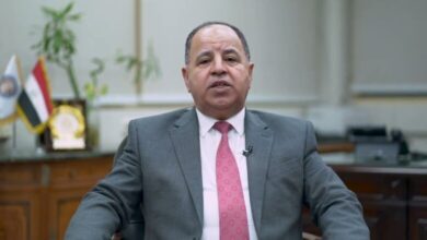 صورة وزير المالية : نتطلع لقيام “ستاندرد تشارترد” بجذب المزيد من الاستثمارات لمصر