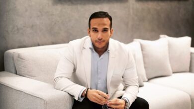 صورة بمشاركة عبدالرحمن عصام رائد الأعمال ورئيس AE Media Production .. شراكة استراتيجية بخبرات عالمية مع “المنارة للتطوير”