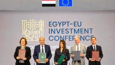 صورة مصر توقع اتفاقيات 6 منح تنموية مع الاتحاد الأوروبي والوكالة الفرنسية للتنمية و”بنك الاستثمار”