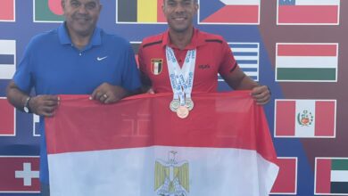 صورة لاعب القوات المسلحة ” محمد طارق ” يحقق إنجازاً رياضياً فى بطولة العالم للسباحة بالزعانف للأساتذة بدولة صربيا