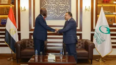 صورة رئيس البريد المصري يستقبل نظيره السوداني لبحث أوجه التعاون المشترك