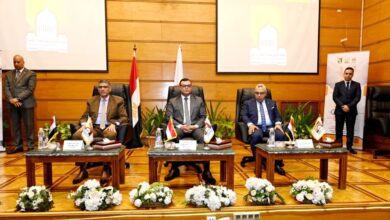 صورة وزير الإسكان يشارك في ندوة الدليل الإرشادى لتصميم المستشفيات والمنشآت الصحية الخضراء الجديدة والقائمة