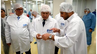 صورة كامل الوزير: استجابة فورية لمطالب مستثمري “بدر” بتوفير وسائل مواصلات للعاملين وربطها بالشبكة العامة