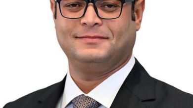 صورة وزير الإسكان يبحث مع رؤساء جمعيات المستثمرين معوقات الاستثمار بالمدن الجديدة لسرعة حلها