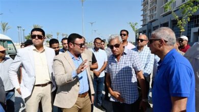 صورة وزير الإسكان: سحب الأعمال من الشركات المتقاعسة وتوزيعها على الجادة لسرعة الإنجاز بالعلمين الجديدة