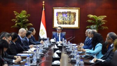 صورة الخطيب يبحث مع سفير سنغافورة بالقاهرة تنمية العلاقات التجارية والاستثمارات المشتركة بين البلدين