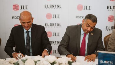 صورة “البطل للتطوير” توقع اتفاقية تعاون مع «جيه إل إل مصر» لتقديم خدمات الإدارة لـ”روك جولد مول”