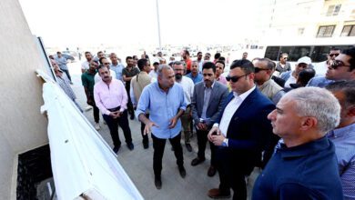 صورة الشربيني يتفقد سير العمل بوحدات “سكن لكل المصريين” وأعمال ترفيق الأراضي المضافة في العبور الجديدة