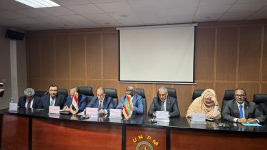 صورة وزير الخارجية يشارك في افتتاح النسخة الأولى من المنتدى الاقتصادي المصري – الموريتاني في نواكشوط