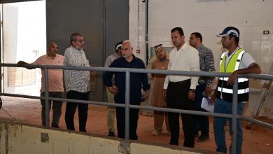 صورة وزير الإسكان يُتابع مشروعات توسعات وصيانة محطات الصرف الصحي بمدن الشروق والعاشر والمنيا الجديدة