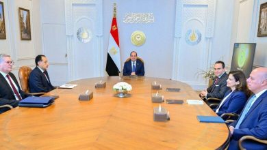 صورة الرئيس السيسي يؤكد حرص مصر على سداد مستحقات الشركاء الأجانب بقطاع البترول