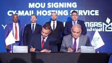 صورة توقيع اتفاقية تعاون بين سايشيلد ومودرن جاز لتقديم خدمة ساي ميل هوستينج Cy-Mail hosting service