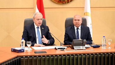 صورة “الوزير” يبحث وضع خارطة طريق للتعاون مع بيلاروسيا لتوطين عدد من الصناعات بمصر
