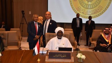 صورة وزير المالية والتخطيط الاقتصادي يقود وفد السودان في اجتماعات المجلس الاقتصادي والاجتماعي بجامعة الدول العربية *