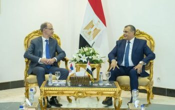 صورة رئيس الوزراء الصربي: مصر دولة محورية ومؤثرة على الصعيدين الإقليمي والدولي ونعمل للتعاون مع “الإنتاج الحربي”