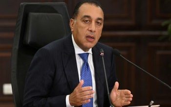 صورة مدبولي  : تنسيق كامل مع محافظ البنك المركزي لفتح الإعتمادات اللازمة لاستيراد مستلزمات الإنتاج