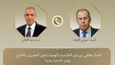 صورة وزير الخارجية ونظيره الروسي يبحثان هاتفياً العلاقات الثنائية ومستجدات الوضع الإقليمي