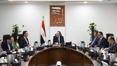 صورة مدبولي: الحكومة تهتم بصناعة السكر كأحد الصناعات الاستراتيجية واستثمار الفرص الواعدة لنموها