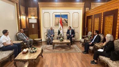 صورة وزير الصحة يستقبل نظيره التونسي لتعزيز سبل التعاون وتبادل الخبرات