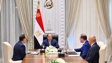 صورة الرئيس يوجه الحكومة باتخاذ كل الإحتياطات المالية والسلعية في ظل حالة التصعيد التي تشهدها المنطقة
