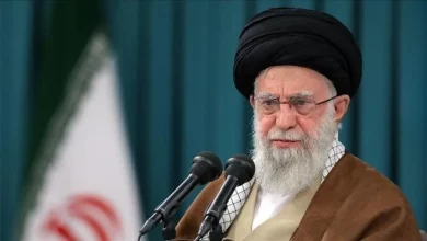 صورة خامنئي : لم نعتدِ على أحد.. ولا نقبل الاعتداء علينا ولن نخضع لأيّ تهديد