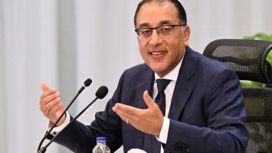 صورة رئيس الوزراء: سددنا مليار دولار من المتأخرات للشركاء الأجانب