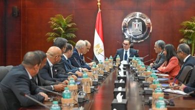 صورة وزير الاستثمار يبحث مع مسئولي مجموعة إيشيكتاش التركية فرص التعاون